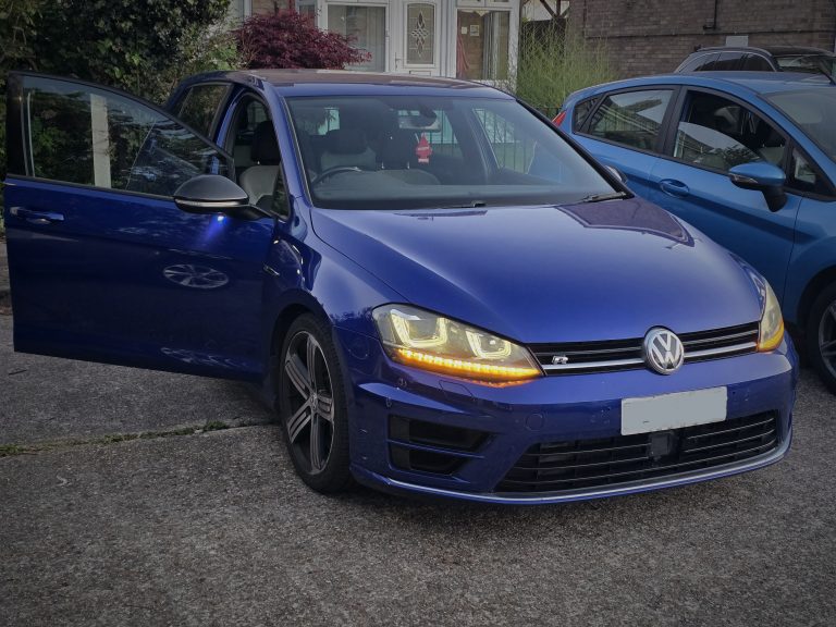 VW Golf opened after the keys were locked inside in Southend.