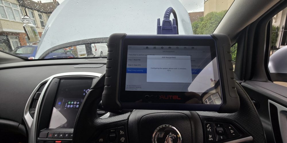 Programming a new key for a Vauxhall Astra in Southend
